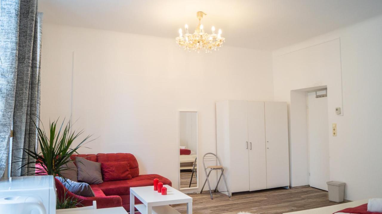 Spacious Shared Apartment Schoenbrunn Viena Exterior foto