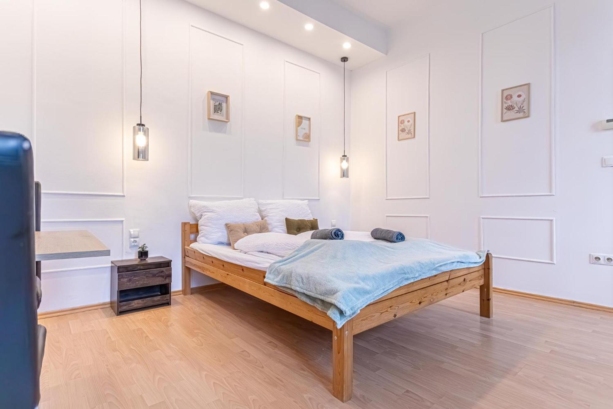 Spacious Shared Apartment Schoenbrunn Viena Exterior foto